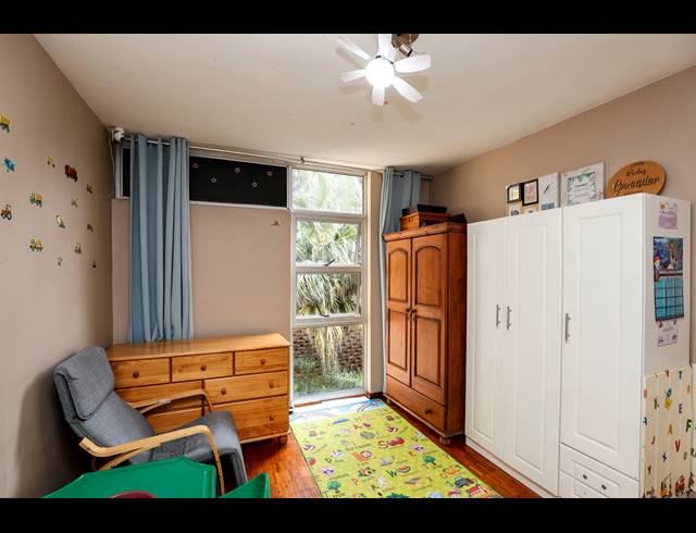 3 BEDROOM APARTMENT FOR SALE IN GLENWOOD